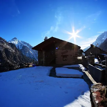 B&B Cle Du Paradis 3*