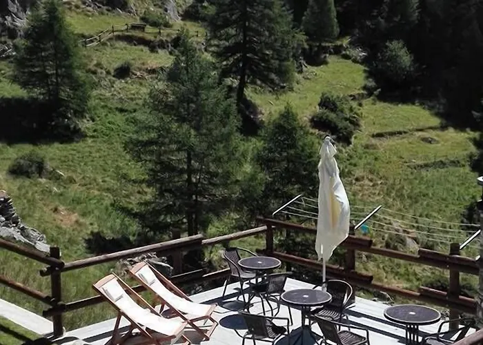 Cle Du Paradis Bed & Breakfast Bionaz